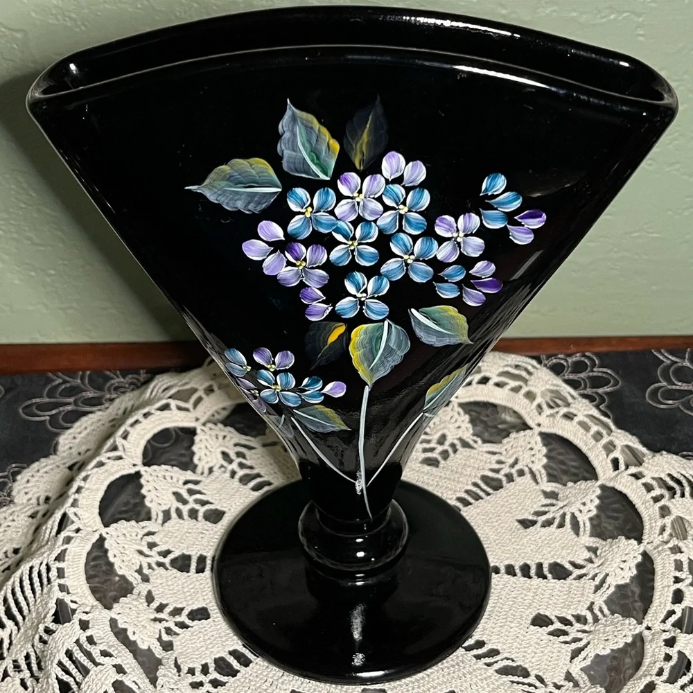 Vintage Fenton Black Amethyst Fan Vase – Hand Painted & Signed